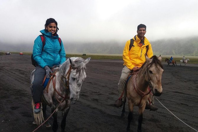 Mount Bromo & Ijen & Madakaripura Waterfall Tour (3D2N) - Clothes, sleep, and physical effort