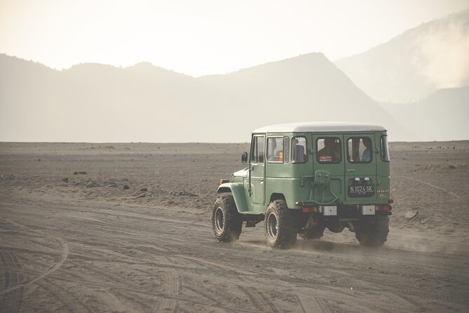 Mount Bromo Sunrise – Exclusive Guided Tour (All-Inclusive) - The 4WD ride into the Sea of Sand