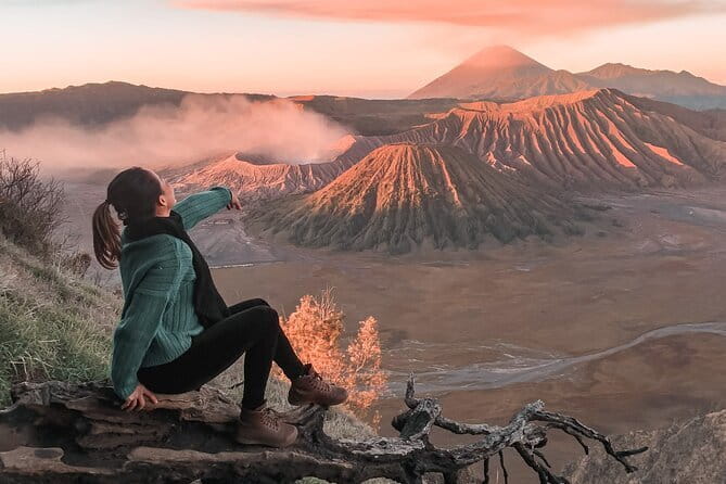 Mount Bromo Sunset Private Tour From Malang or Surabaya 1 Day - Why an afternoon Bromo tour makes sense