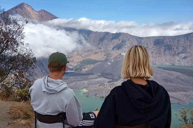 Mount Rinjan 2Days Summit Full Sunrise View Point 3726m - The open trail from Sembalun Village to Pos 1
