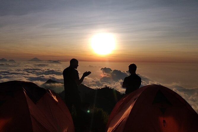 Mount Rinjani 3D2N Private Trek – Summit, Crater Rim & Hot Spring - Meals, porters, and what the price covers