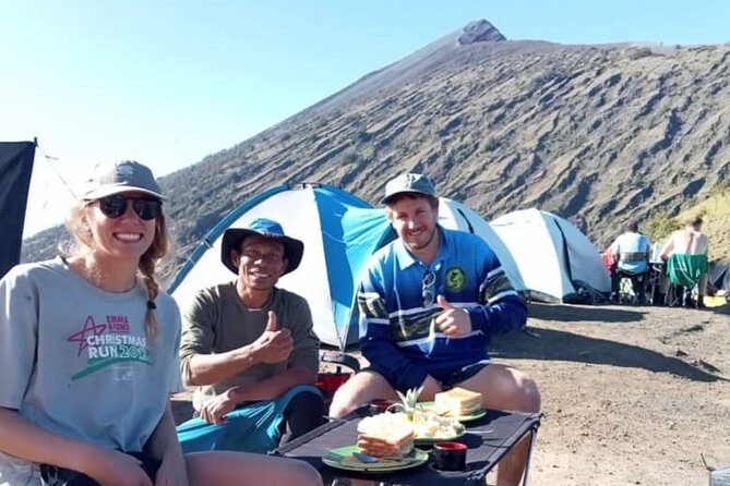 MOUNT RINJANI CLIMB 2DAYS to Crater rim - Why the Senaru route feels different
