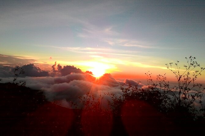 Mount Rinjani Hiking to summit( 2 Days 1 Night ) - What the camping setup adds to the price