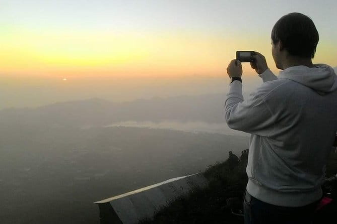 Mt Batur Camping (sunset & sunrise) - All Inclusive - Walking the crater rim before the descent