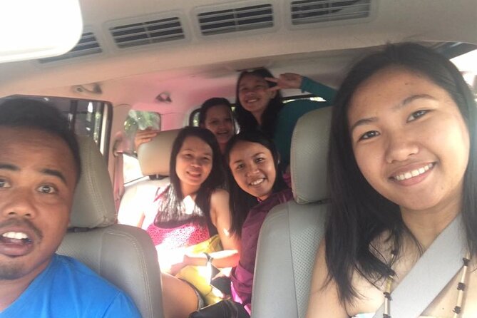 Munduk Car Hire with English Speaking Driver - Safety and comfort on hilly roads