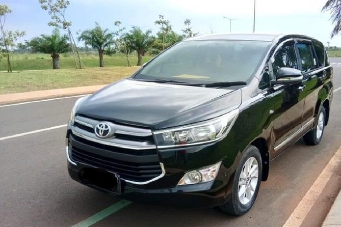 Ngurah Rai International Airport Private Arrival Transfer - Area C: Uluwatu, Ungasan, and Denpasar