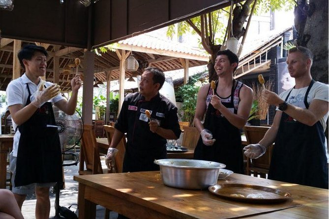 Nia Bali Seminyak Cooking Class - A market morning before the cooking begins