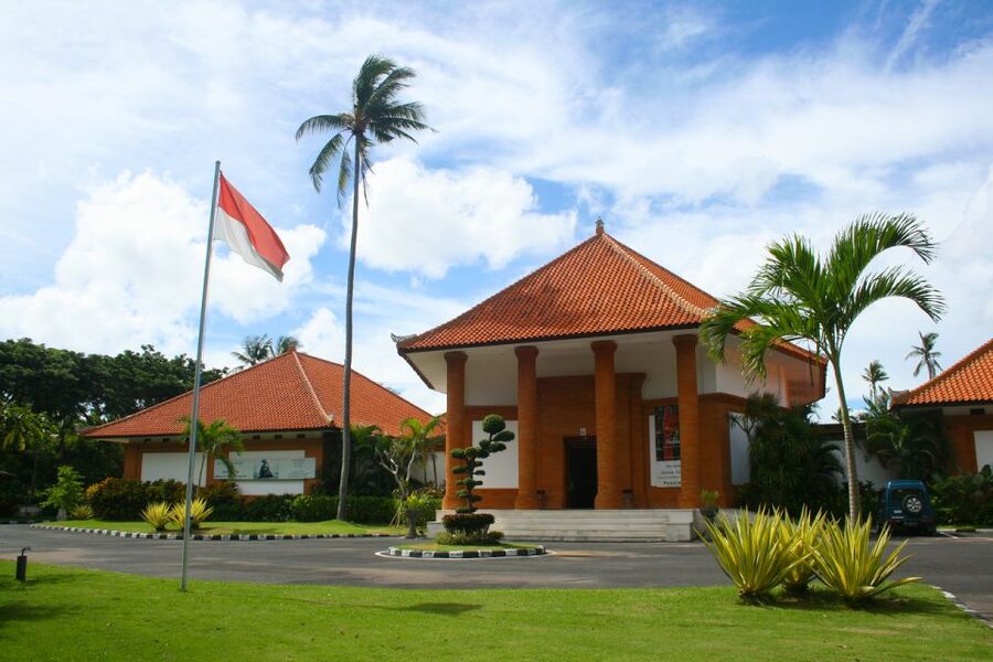 Nusa Dua: Museum Pasifika Admission Ticket with Audio Guide - How to use the audio guide well