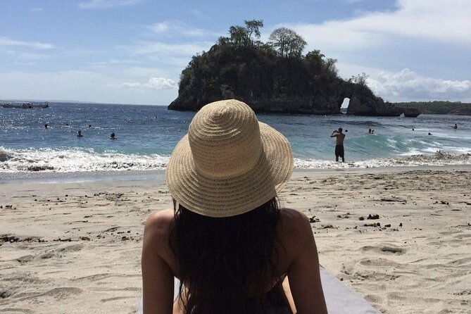Nusa Penida 2 Day 1 Nights Guided Private Bali Tour - Tree House Molenteng and Thousand Islands View Point