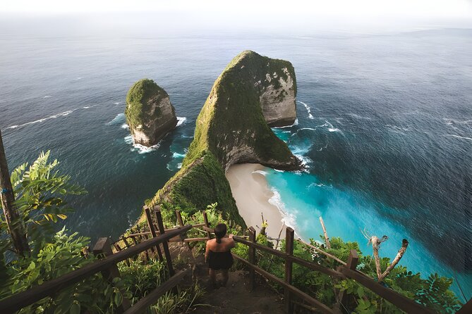 Nusa Penida Island Beach Tours with Snorkeling From Bali - Manta Bay and realistic expectations in the water
