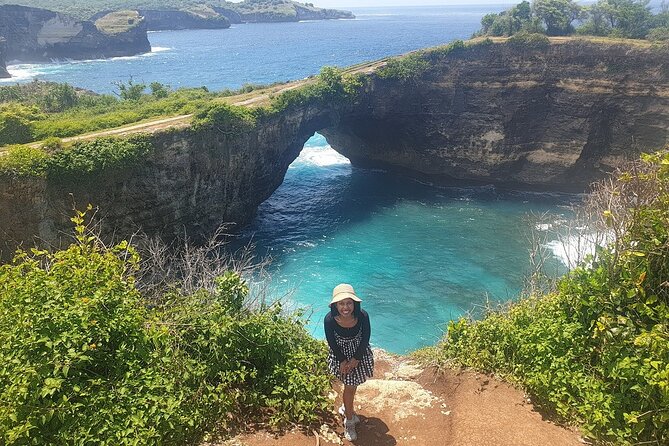 Nusa Penida Island Day Trip - Crystal Bay: a short look at a rough sea