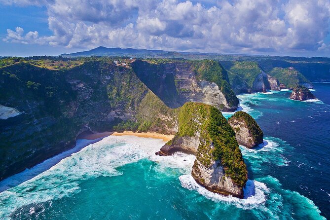 Nusa Penida Private Tour Package All Inclusive - Tree House, Thousand Islands, and Atuh King Five