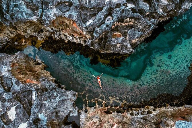 Nusa Penida Snorkeling 3 Point with Manta Bay & Land Tour - Kelingking Beach: a famous view in a few minutes