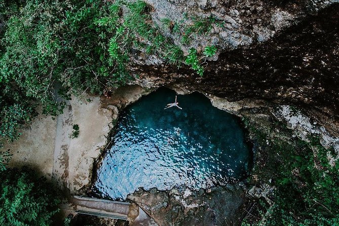 Nusa Penida Tembeling Natural Pool Tour (Private & All-Inclusive) - Thousand Islands Viewpoint is made for a quick pause