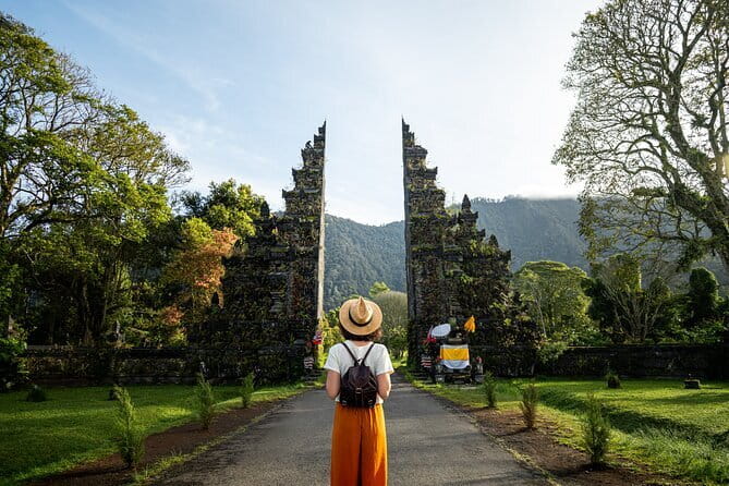 One Day Jatiluwih UNESCO, Ulun Danu Beratan, Banyumala Waterfall - Banyumala Waterfall: the active finish