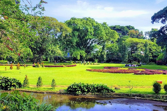 One Day Trip : Bogor Highland Waterfall Tour With Lunch - Jagatkarta Temple and Sundanese memory