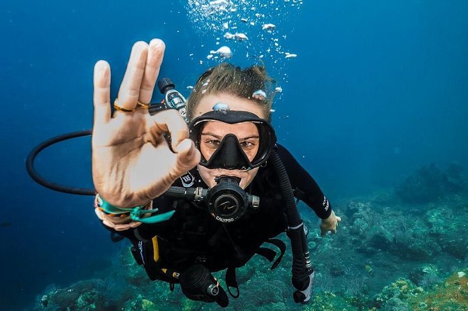 Open Water Course in Nusa Lembongan - Get Certified on remote island (next Bali) - Learning scuba on a remote Indonesian island