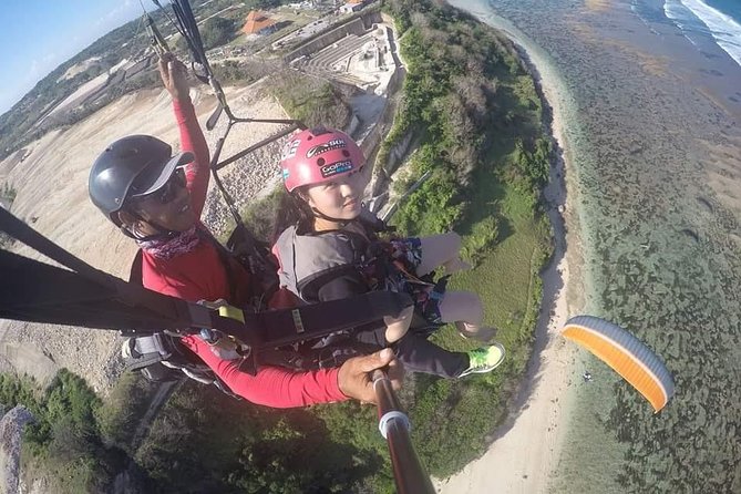 Paragliding Bali at Uluwatu Cliff with Photos/Videos - Photos and video without an extra charge