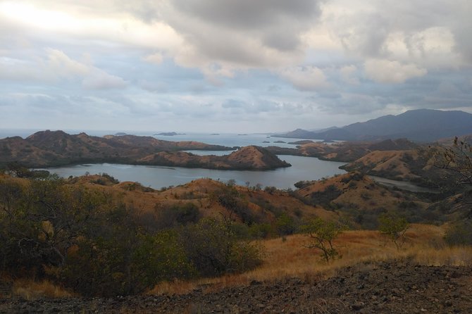 Pauls Flores Tour Labuan Bajo to Ende Flores Land Tour inland by Car 6 Days - Day 2: Rana Mese, arak, villages, and hot water