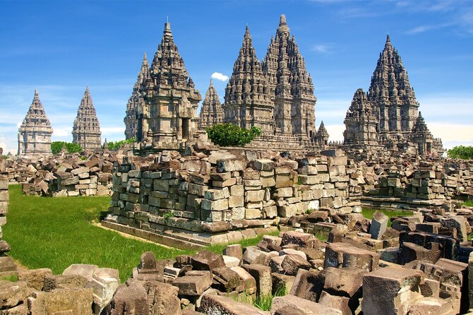 Prambanan Private Tour From Semarang Cruise Port - Lunch on a full port day
