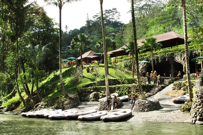 Premium Ayung River White Water Rafting in Bali - Buffet lunch at Mason Adventure and Chocolate Centre
