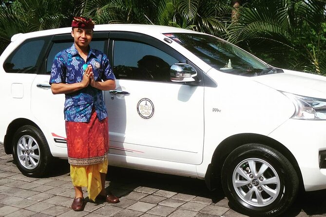 Private Arrival Transfer: Bali Airport to Hotel - Finding your driver at Ngurah Rai Airport