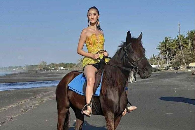 Private Bali Horse riding at saba beach - The one-hour ride along the coast