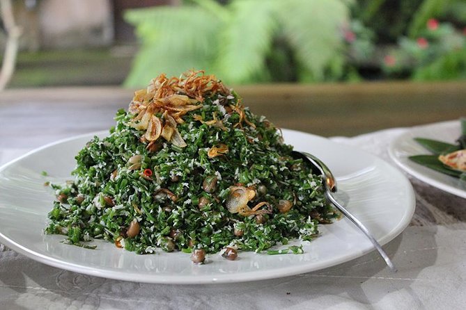 PRIVATE Balinese Cooking Class in Ubud with Dewa with Transfers - Practical details that affect your decision