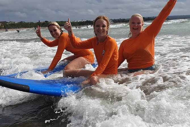Private Beginner 1 on 1 Surf Lesson at Kuta Beach - Learning the basics on dry sand
