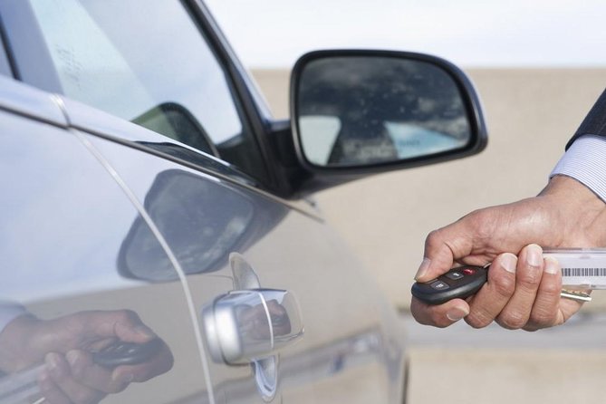 Private Car Charter in Bali with an English-speaking Driver - Kuta Beach and Jalan Legian