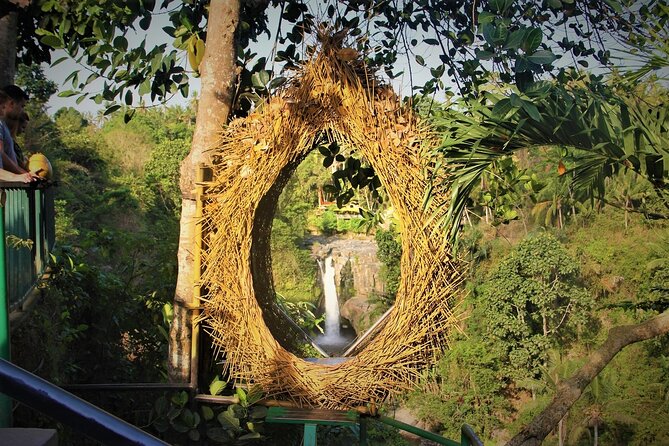 Private Full-Day Tour in Bali & FREE WIFI - Seminyak and Canggu for an easier local day