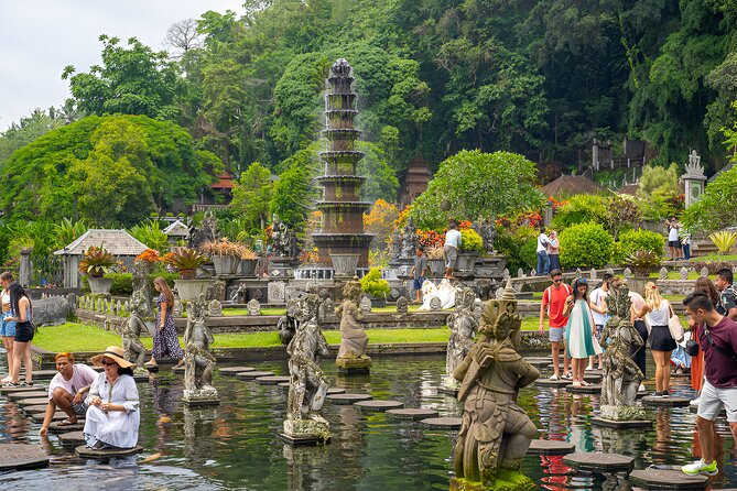Private Full-Day Tour: The Gate of Heaven and East Bali Trip - The private vehicle is worth paying for