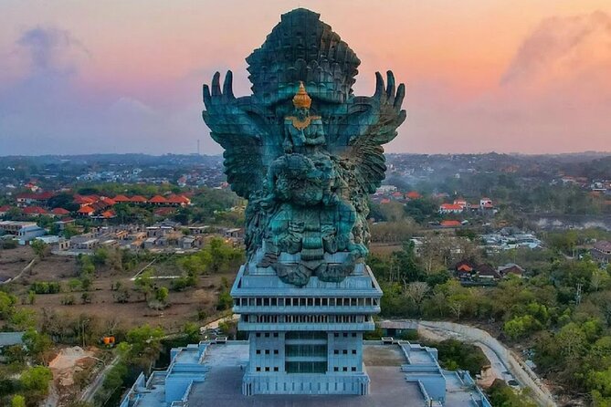 Private Half Day Nusa Dua Village All-Inclusive Tour - Garuda Wisnu Kencana: two hours among giant symbols
