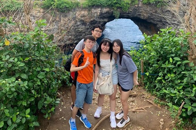 Private Instagramable West Nusa Penida Tour - The private car is the real convenience