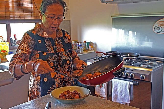 Private Javanese Cooking Class with Dotty in Tumbak Bayuh, Canggu - Key points to know