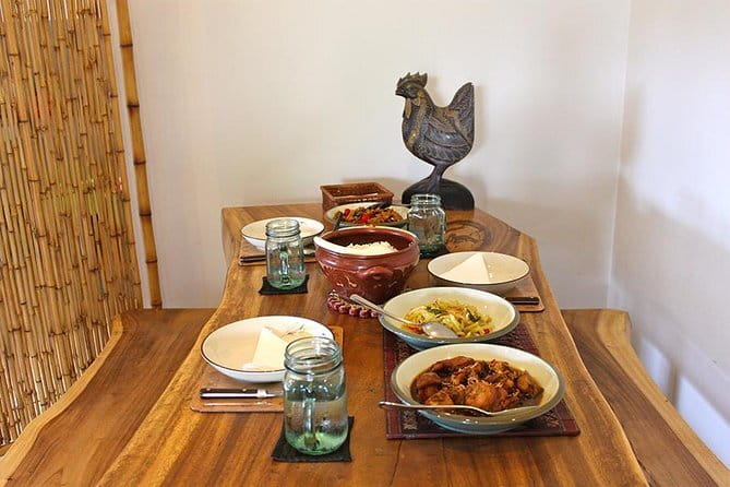Private Javanese Cooking Class with Dotty in Tumbak Bayuh, Canggu - Pairing the class with Tanah Lot