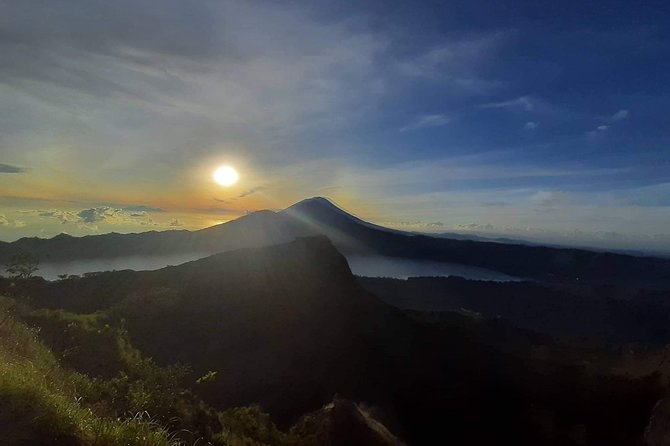Private Mount Batur Sunrise Trekking - Breakfast cooked by volcanic steam