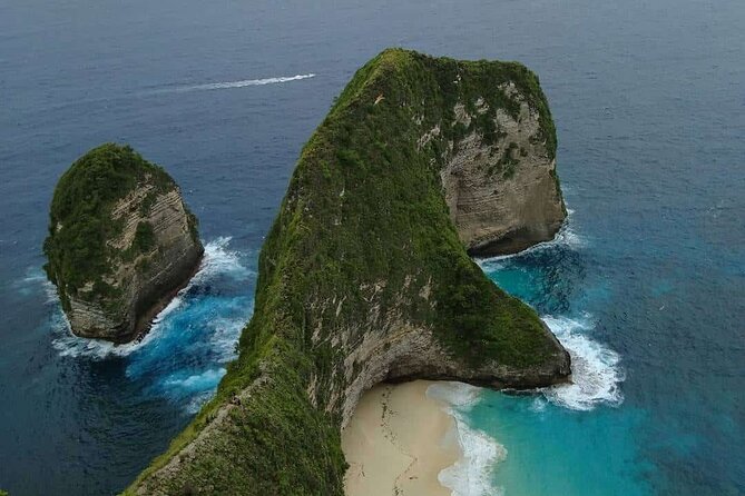 Private Nusa Penida Snorkeling Tour - Kelingking Beach and the famous cliff view