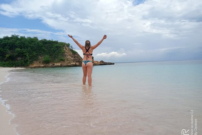 Private Snorkeling Tour In Pink Beach - The long road to Pink Beach