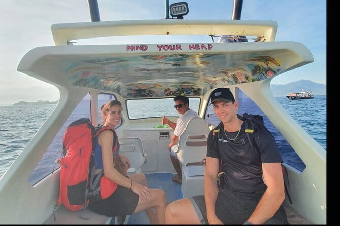 Private Speedboat transfer Between Lombok and Gili Islands - A private alternative to the crowded Gili crossing