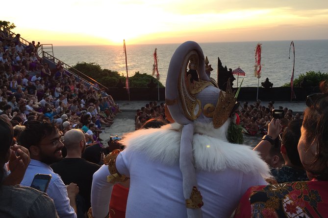 Private Tour: Highlights Uluwatu Temple & Southern Beaches Bali - The civet coffee stop is brief and optional in spirit