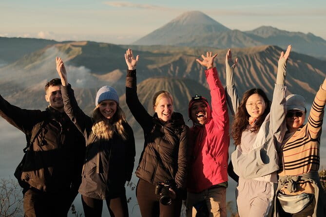 Private Tour in Tumpak Sewu Waterfalls from Malang or Surabaya - The return to Malang and lunch stop