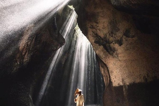 Private Tour Lempuyang, Tirta gangga, tukad Cepung Waterfall - What the $75 price really includes