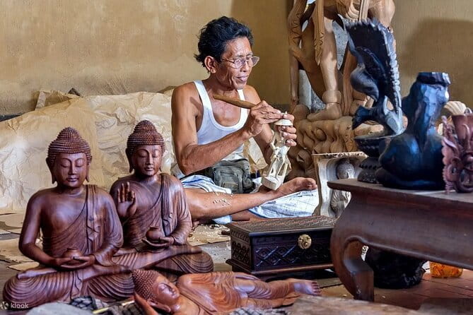 Private Tour of Ubud Art Village from Bali - Batubulan: beginning with batik and weaving