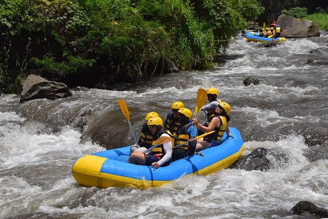 Private Tour Rafting Uluwatu Kecak Dance Sunset and Dinner in Jimbaran Bay - Jimbaran Bay ends the day with dinner on your own