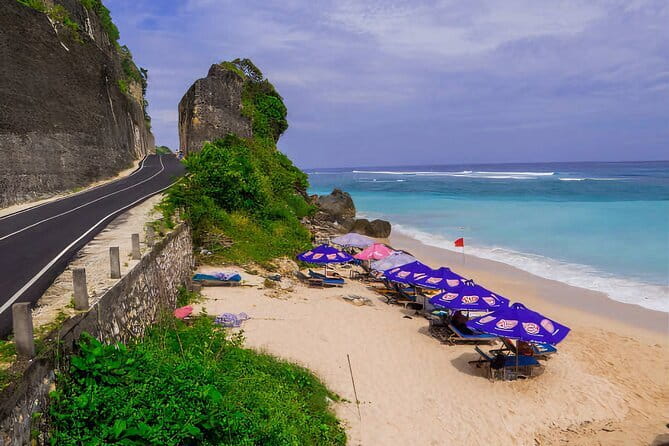 Private Tour Uluwatu Temple and Kecak Sunset Dance - Jimbaran Bay adds an optional seafood finish