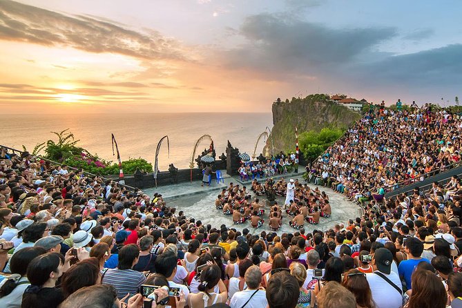 Private Tour: Uluwatu Temple & Southern Bali Highlights - What the private vehicle adds
