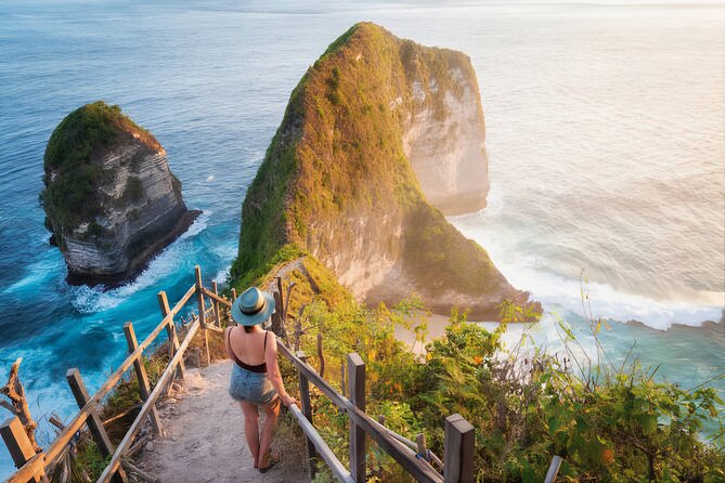 Private Tour West Nusa Penida with T-Rex Beach - Starting at Sanur before the island day begins