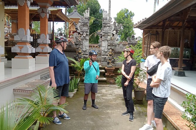 Private Ubud Downhill Cycling with Volcano, Rice Paddies & Meal - Lunch brings the ride back to Ubud