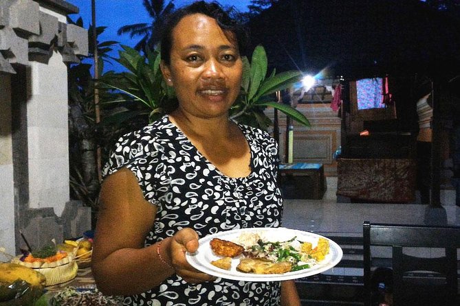 PRIVATE Ubud Market Tour & Balinese Cooking Class with Putu - Practical Details Before You Book